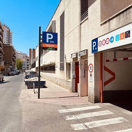 Wonderful Apt With Terrace - 15M Walk Giralda セビリア エクステリア 写真